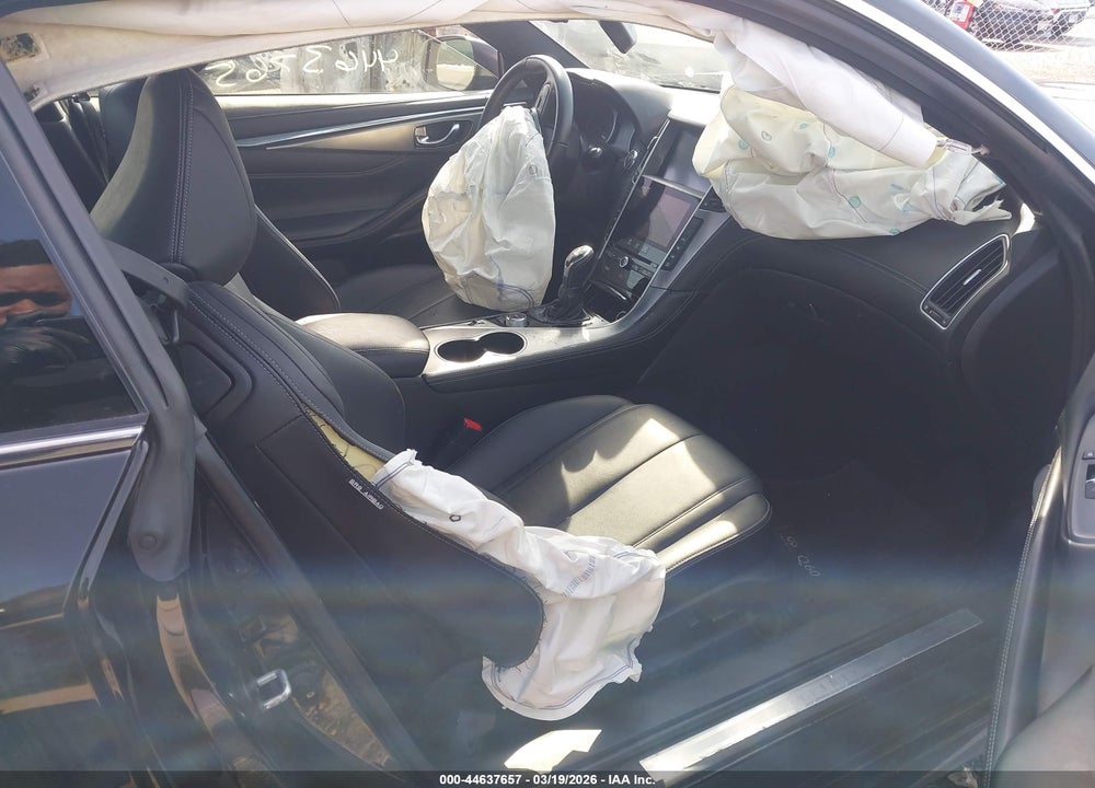 2018 INFINITI Q60 VIN: JN1EV7EL2JM391488