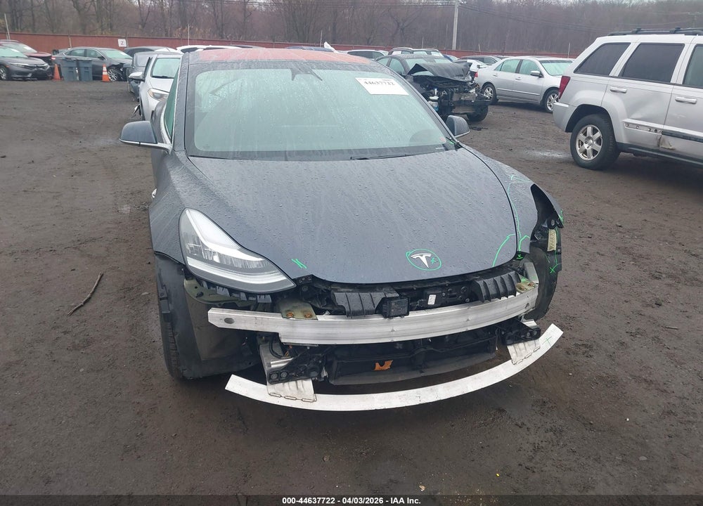 2018 TESLA MODEL 3 LONG RANGE/PERFORMANCE VIN: 5YJ3E1EBXJF114220
