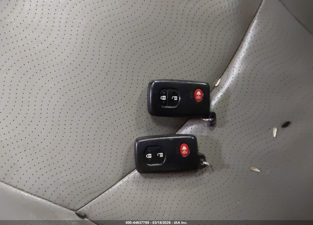 2011 TOYOTA PRIUS FOUR VIN: JTDKN3DU5B0326615