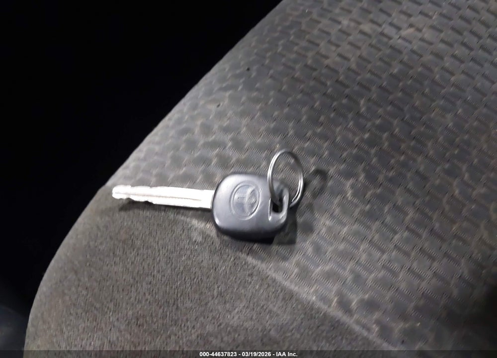 2007 TOYOTA COROLLA S VIN: 2T1BR32E47C737100