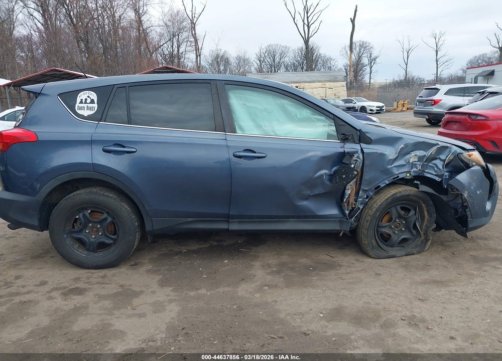 2013 TOYOTA RAV4 LE VIN: 2T3BFREV8DW109825