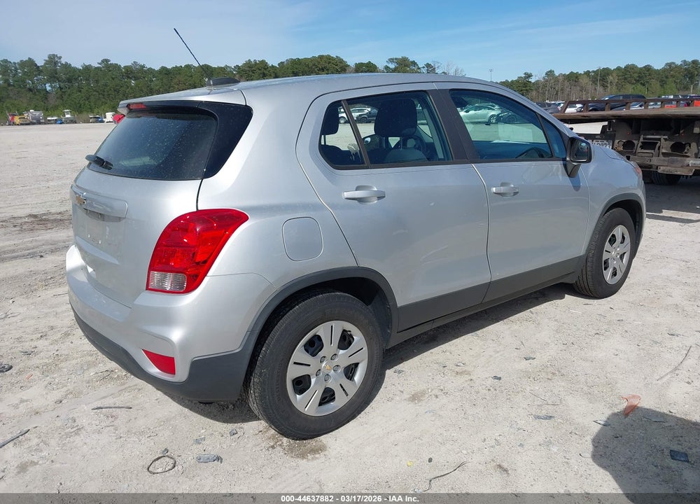 2017 CHEVROLET TRAX LS VIN: 3GNCJKSB4HL246415