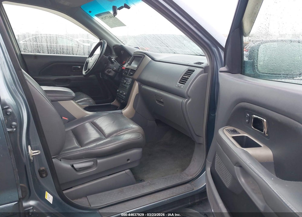 2006 HONDA PILOT EX-L VIN: 2HKYF18756H516990