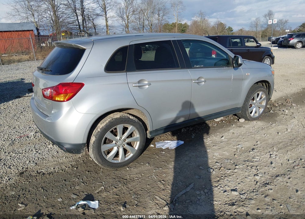 2014 MITSUBISHI OUTLANDER SPORT ES VIN: 4A4AR3AU6EE029504