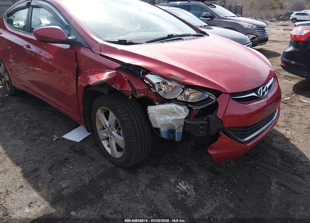 2013 HYUNDAI ELANTRA GLS VIN: KMHDH4AE2DU935686