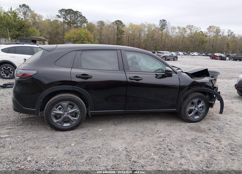 2026 HONDA HR-V 2WD LX VIN: 3CZRZ1H31TM724339