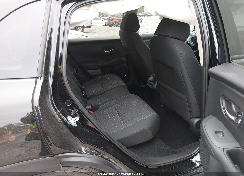 2026 HONDA HR-V 2WD LX VIN: 3CZRZ1H31TM724339