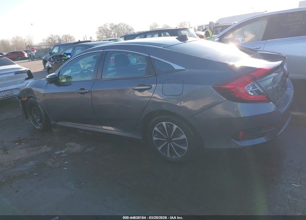 2017 HONDA CIVIC LX VIN: 2HGFC2F51HH548534