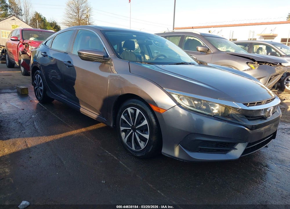2017 HONDA CIVIC LX VIN: 2HGFC2F51HH548534