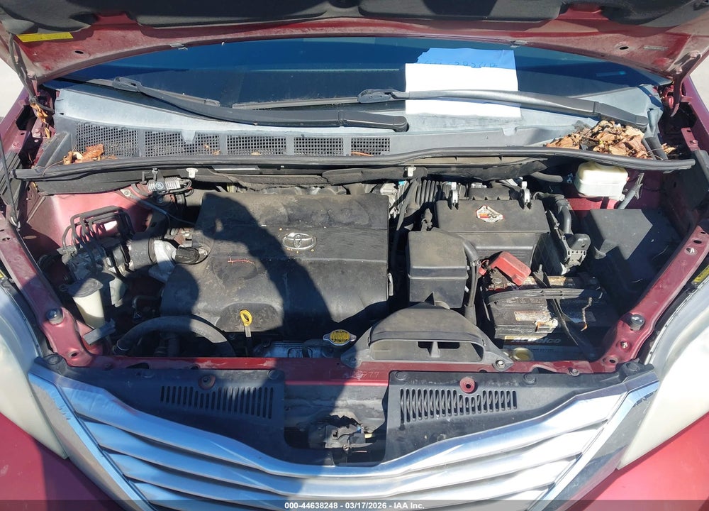 2011 TOYOTA SIENNA LIMITED V6 VIN: 5TDYK3DC0BS021577