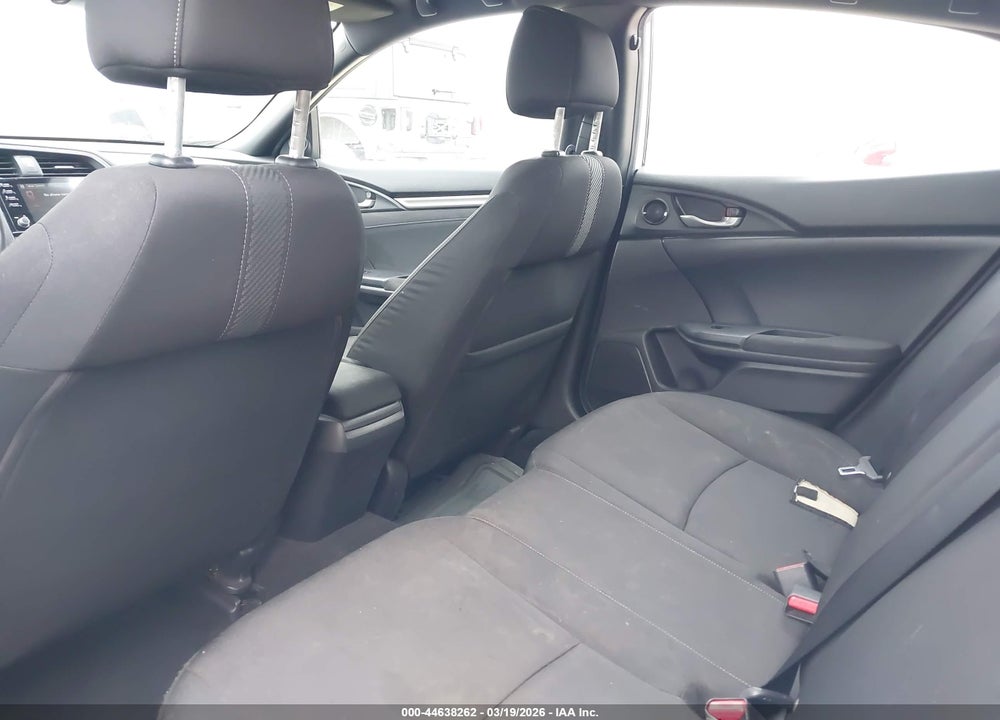 2019 HONDA CIVIC VIN: SHHFK7H65KU207637