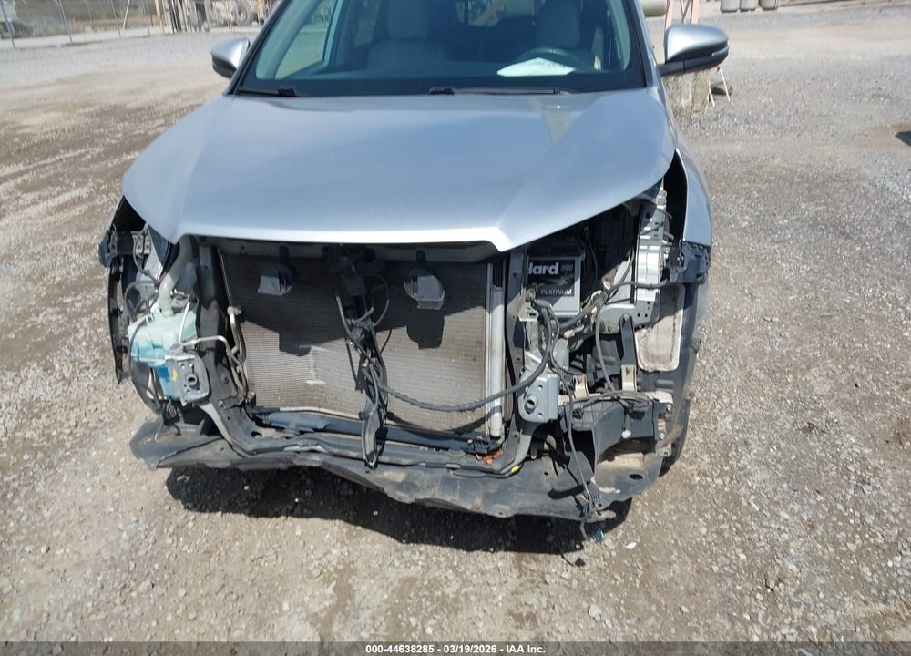 2019 TOYOTA HIGHLANDER XLE VIN: 5TDJZRFH7KS564370