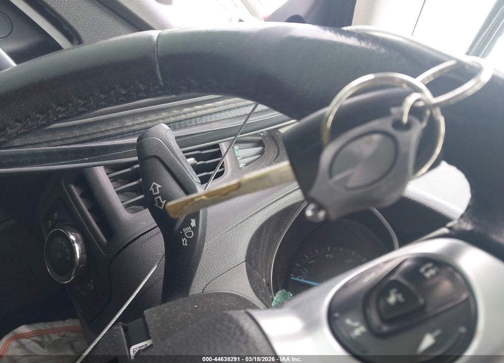2014 FORD FOCUS VIN: 1FADP3F2XEL382167