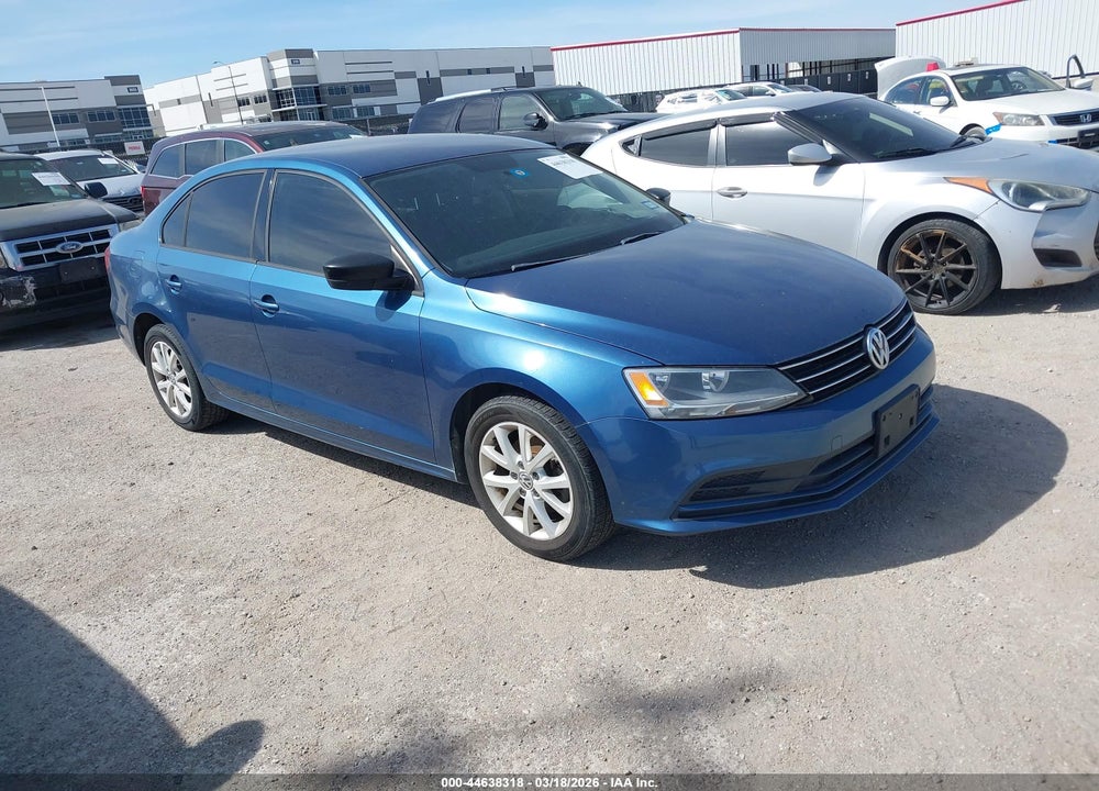 2015 VOLKSWAGEN JETTA 1.8T SE VIN: 3VWD17AJ8FM267551