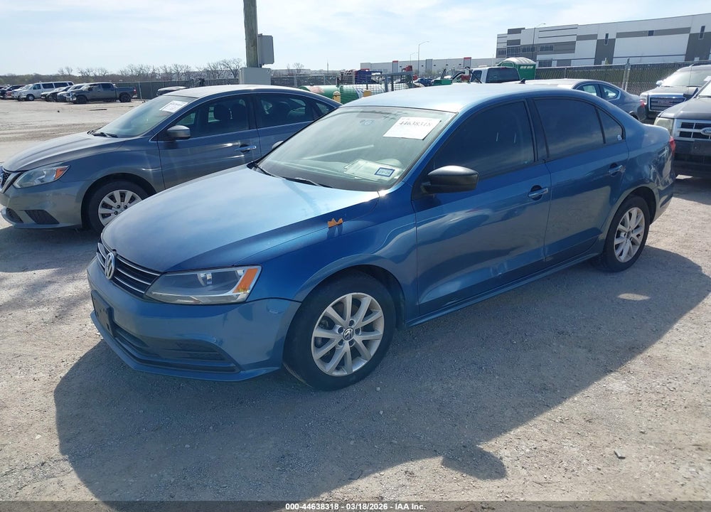 2015 VOLKSWAGEN JETTA 1.8T SE VIN: 3VWD17AJ8FM267551