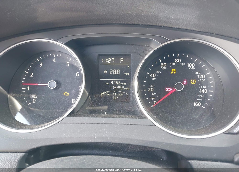 2015 VOLKSWAGEN JETTA 1.8T SE VIN: 3VWD17AJ8FM267551