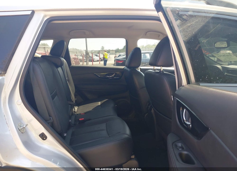 2020 NISSAN ROGUE SL FWD VIN: 5N1AT2MT9LC765556