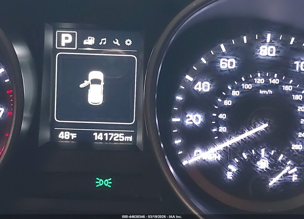 2017 HYUNDAI SANTA FE SE VIN: KM8SM4HFXHU178852