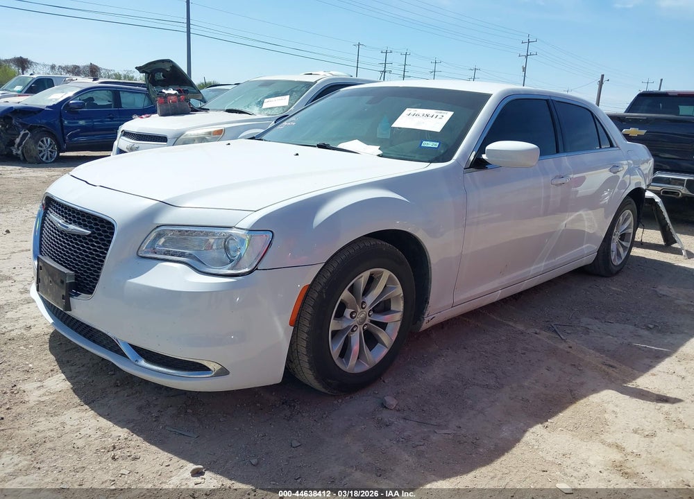 2015 CHRYSLER 300 LIMITED VIN: 2C3CCAAGXFH743005