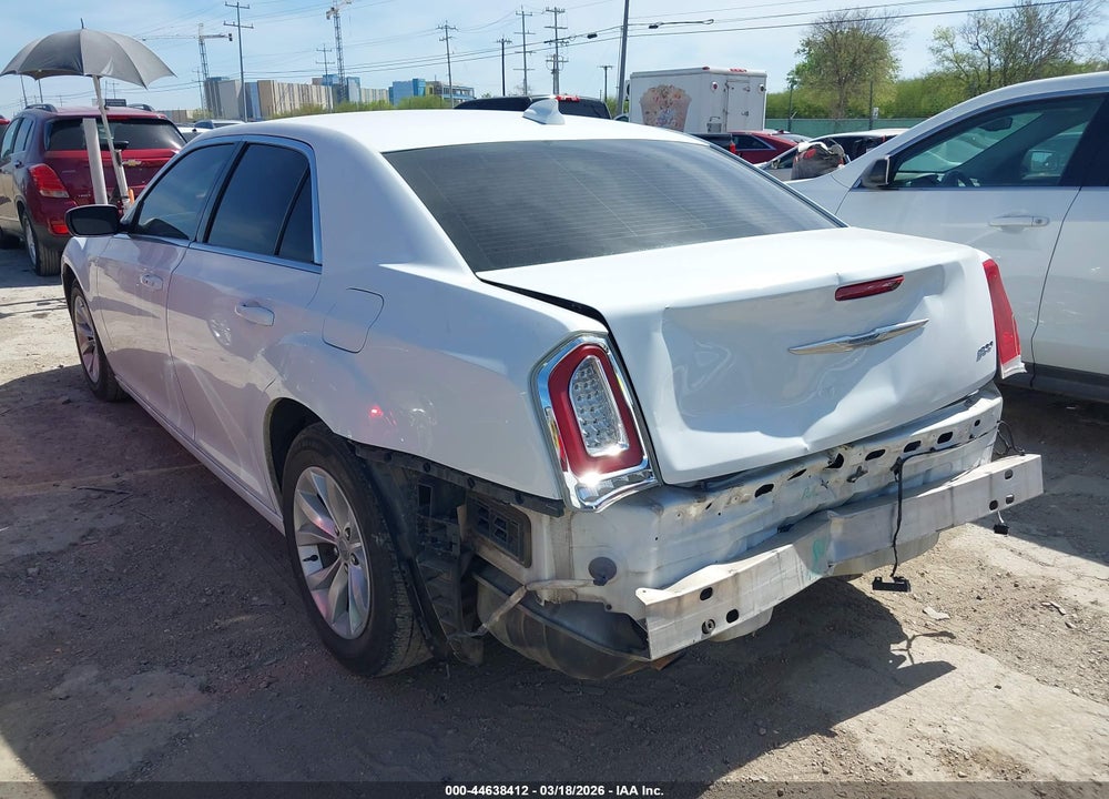 2015 CHRYSLER 300 LIMITED VIN: 2C3CCAAGXFH743005