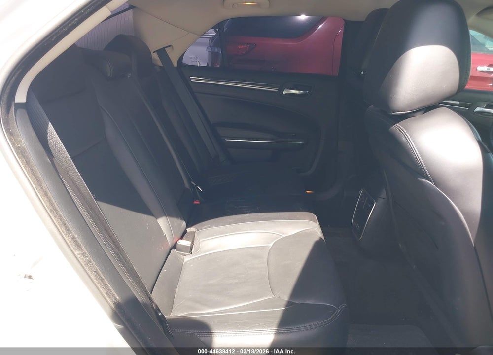 2015 CHRYSLER 300 LIMITED VIN: 2C3CCAAGXFH743005