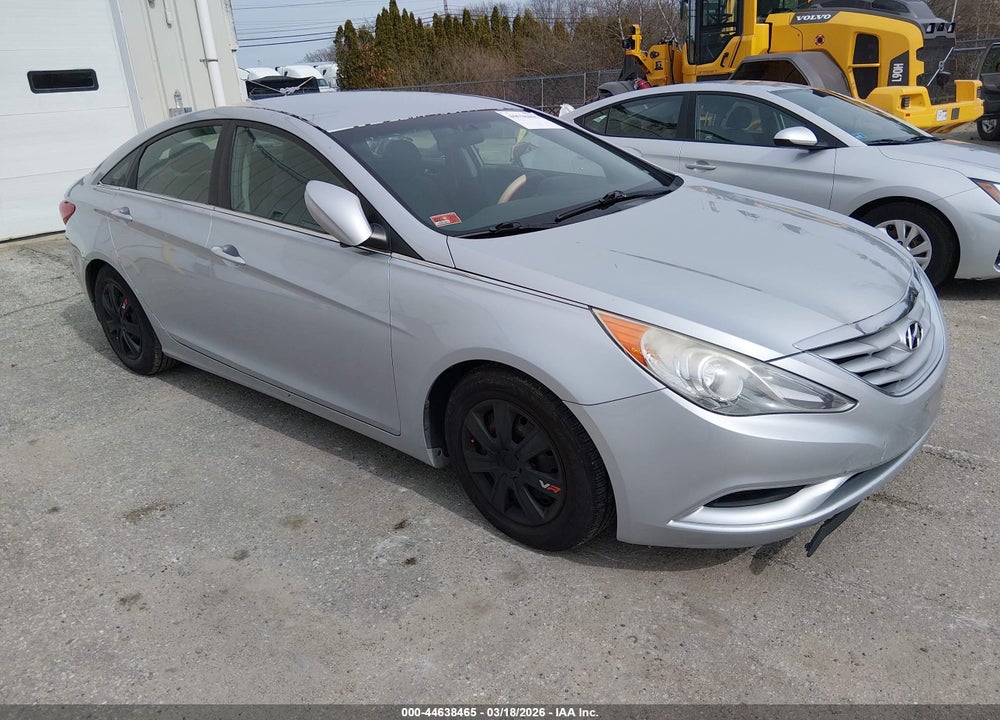 2011 HYUNDAI SONATA GLS VIN: 5NPEB4AC7BH008165