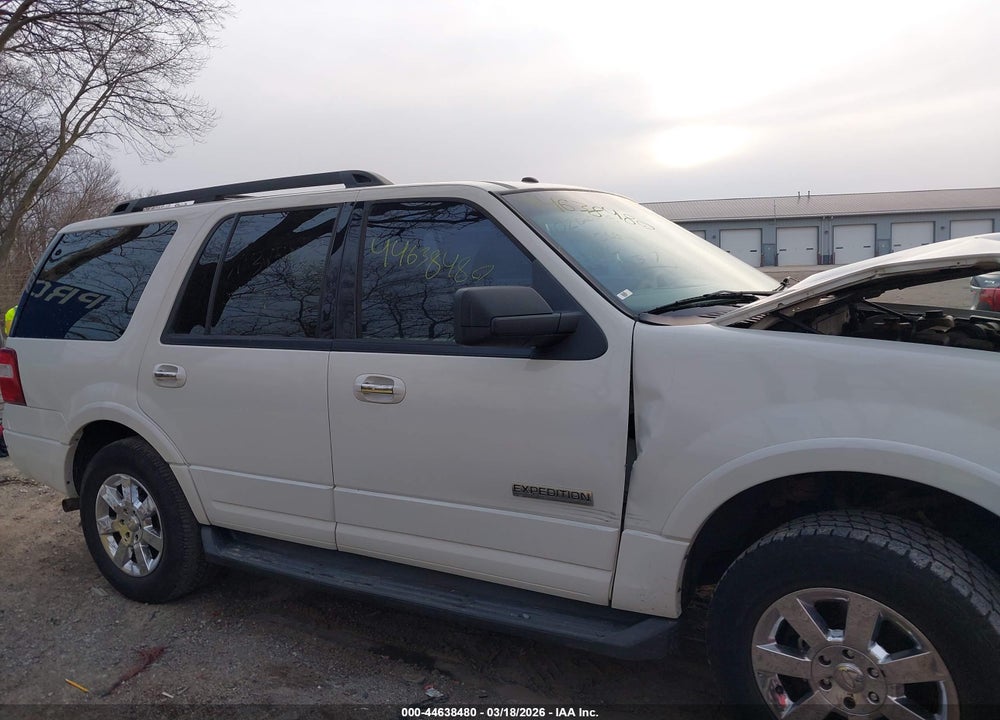 2008 FORD EXPEDITION XLT VIN: 1FMFU15518LA31837