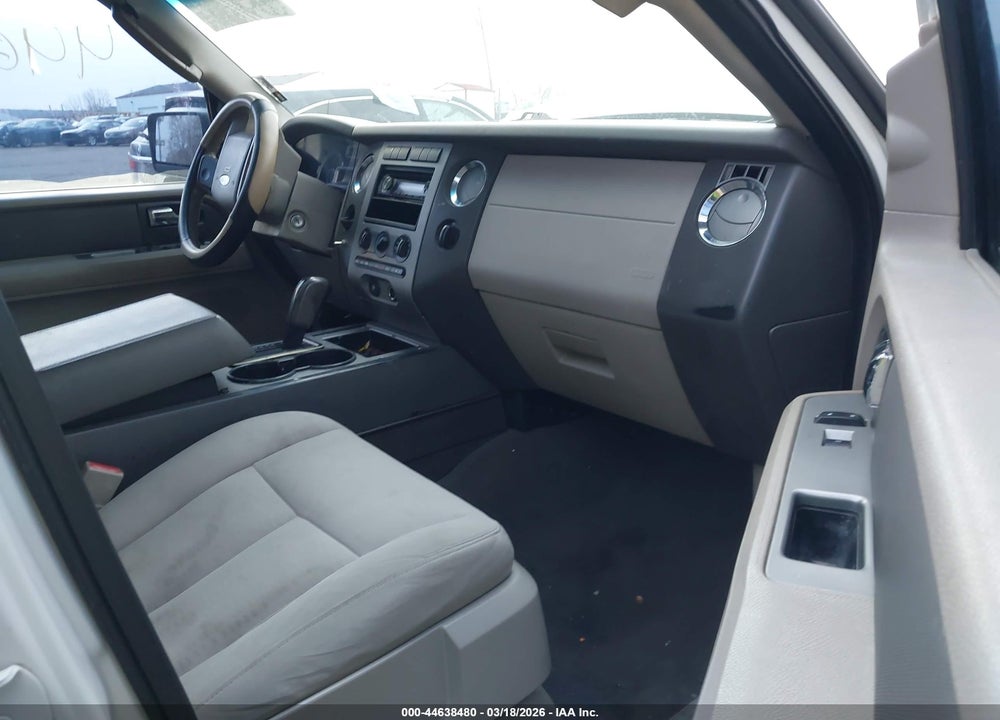 2008 FORD EXPEDITION XLT VIN: 1FMFU15518LA31837