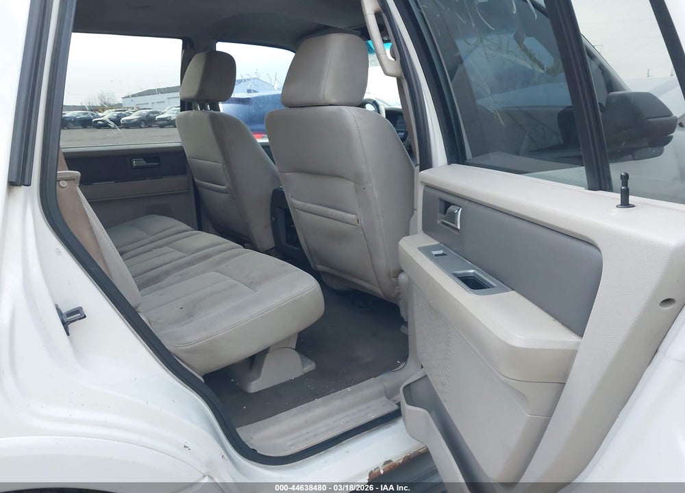 2008 FORD EXPEDITION XLT VIN: 1FMFU15518LA31837