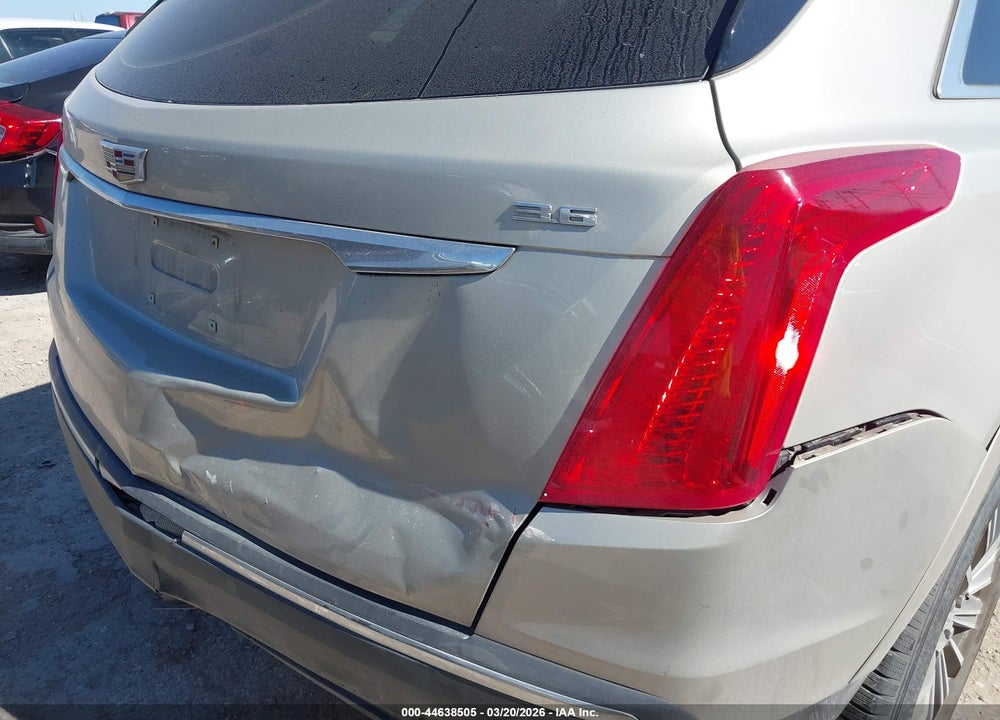 2017 CADILLAC XT5 LUXURY VIN: 1GYKNBRS3HZ186886