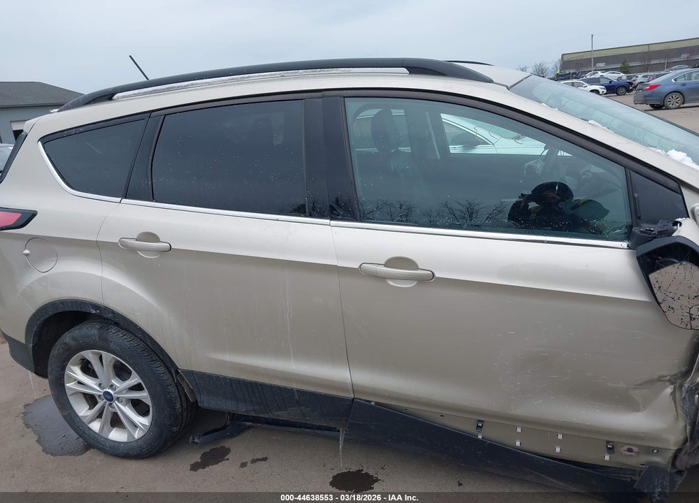 2018 FORD ESCAPE SEL VIN: 1FMCU9HD5JUA19226