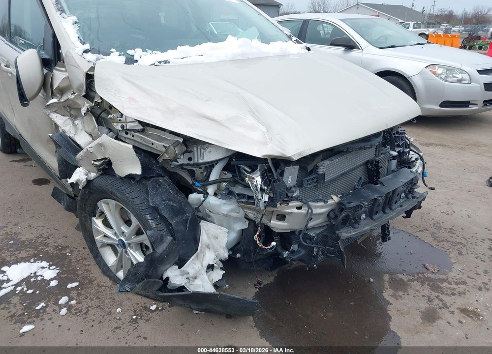 2018 FORD ESCAPE SEL VIN: 1FMCU9HD5JUA19226