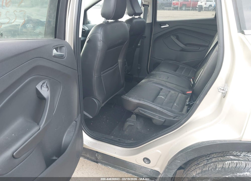 2018 FORD ESCAPE SEL VIN: 1FMCU9HD5JUA19226