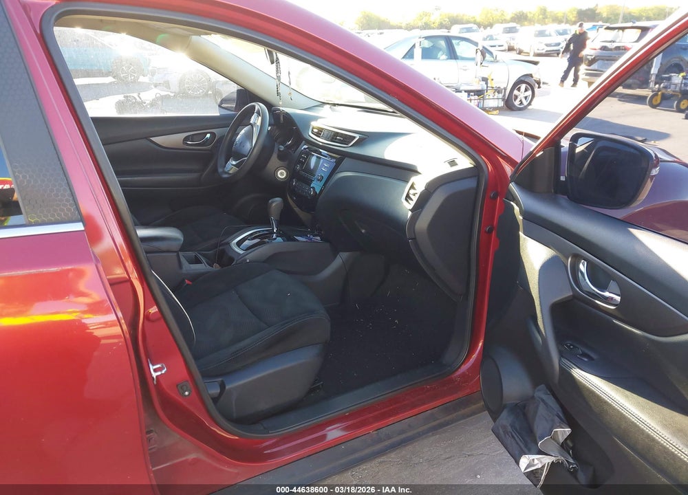 2014 NISSAN ROGUE S VIN: 5N1AT2MT8EC808531