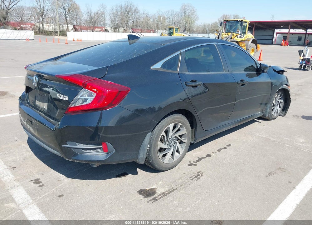 2018 HONDA CIVIC EX VIN: 2HGFC2F77JH561439