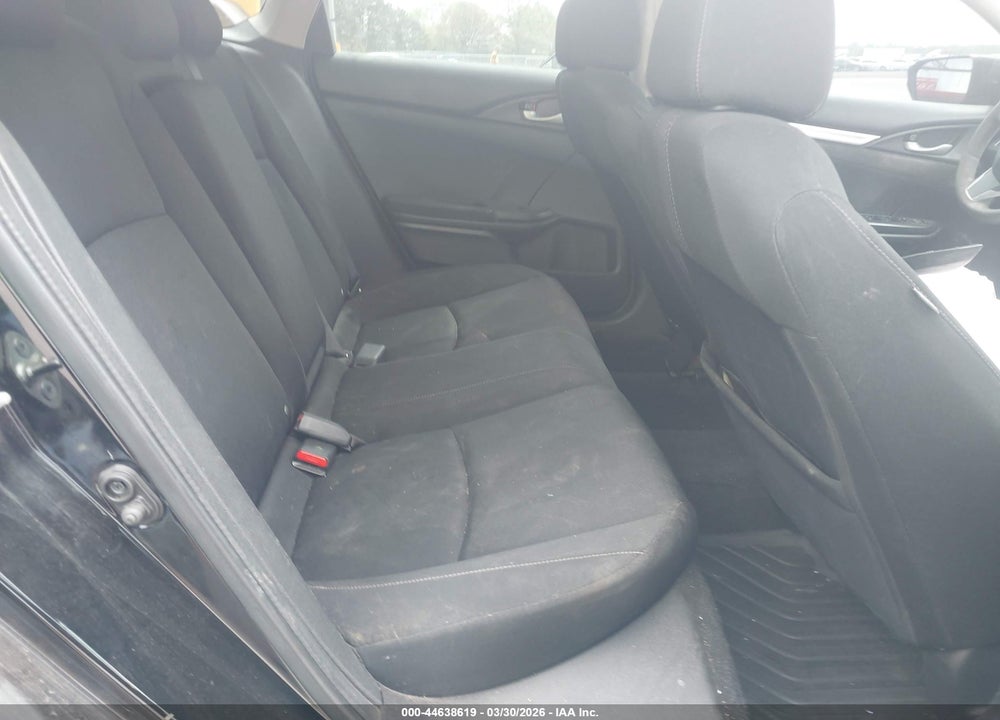 2018 HONDA CIVIC EX VIN: 2HGFC2F77JH561439