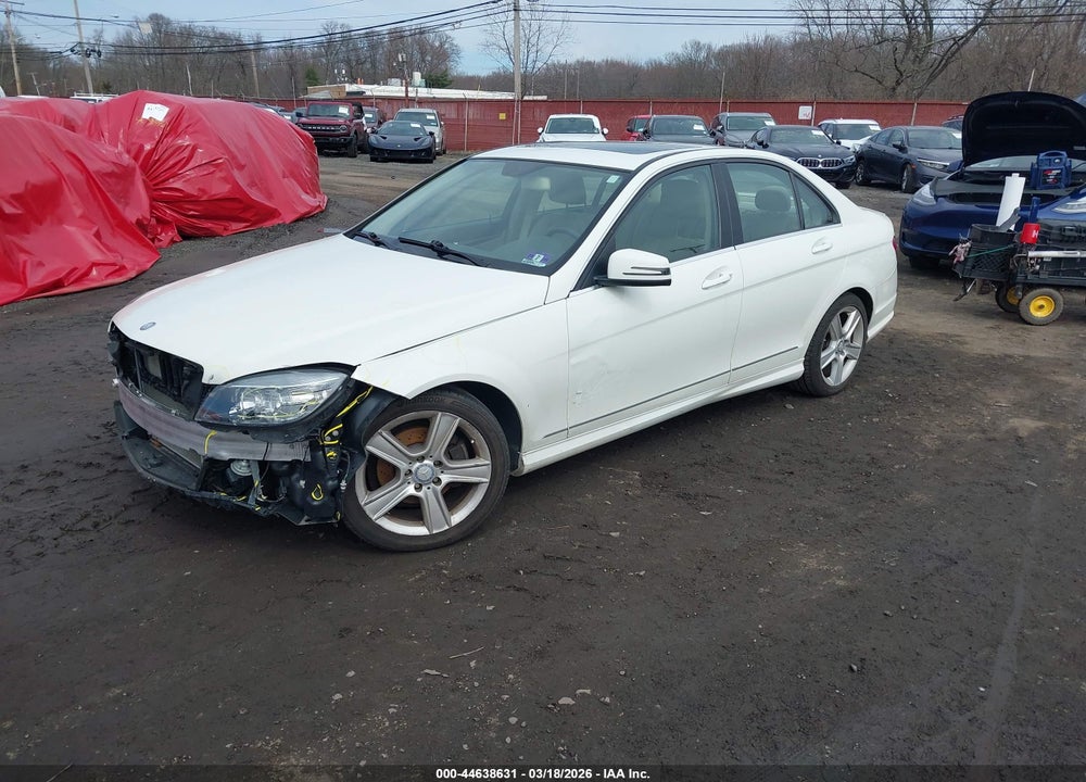 2011 MERCEDES-BENZ C 300 SPORT 4MATIC VIN: WDDGF8BB3BR182470
