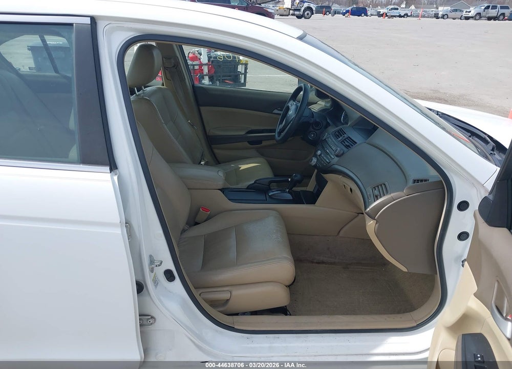2009 HONDA ACCORD 2.4 LX VIN: 1HGCP26369A144599