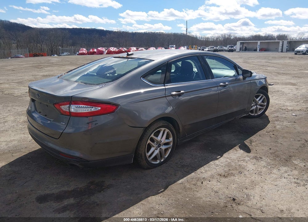 2013 FORD FUSION SE VIN: 3FA6P0H7XDR317089
