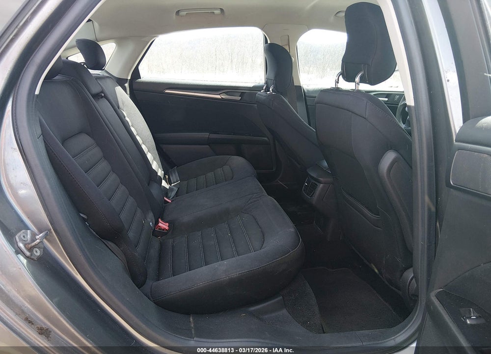 2013 FORD FUSION SE VIN: 3FA6P0H7XDR317089