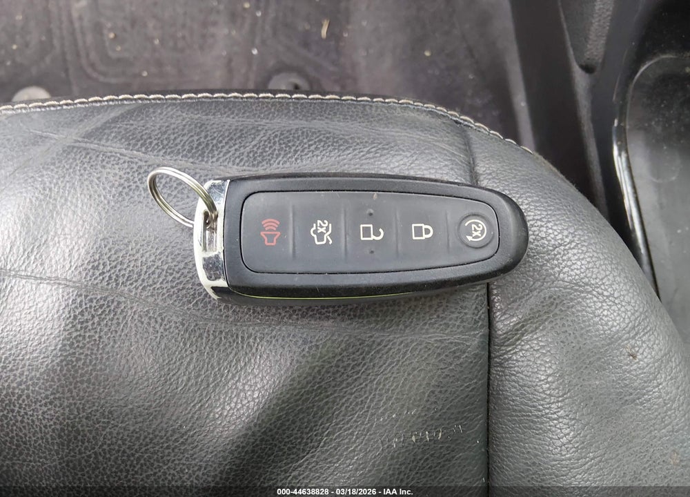 2015 FORD ESCAPE TITANIUM VIN: 1FMCU9J96FUC18928