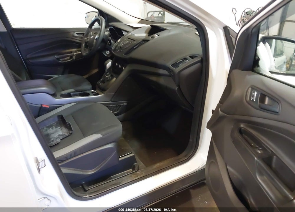 2015 FORD ESCAPE S VIN: 1FMCU0F76FUA73862