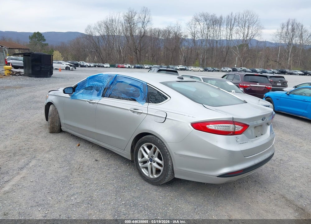2014 FORD FUSION SE VIN: 3FA6P0HD9ER112631