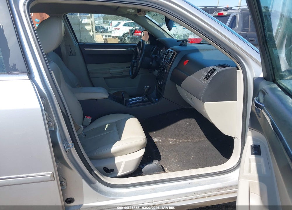 2007 CHRYSLER 300 TOURING VIN: 2C3KA53G67H679424