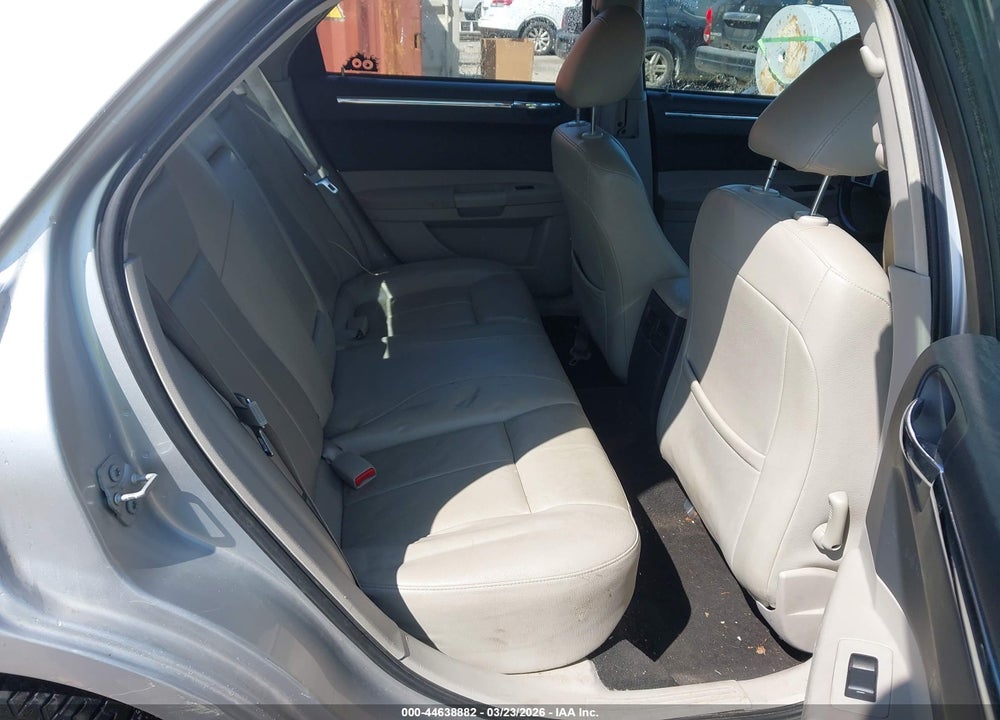 2007 CHRYSLER 300 TOURING VIN: 2C3KA53G67H679424