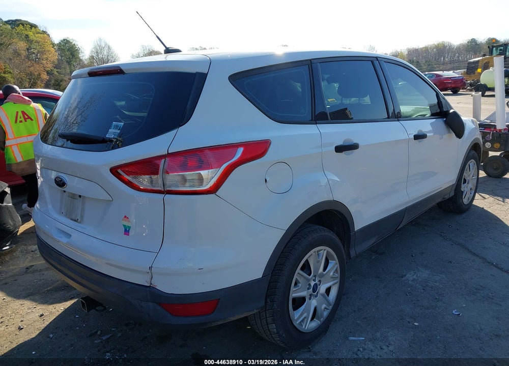 2013 FORD ESCAPE S VIN: 1FMCU0F72DUB57299