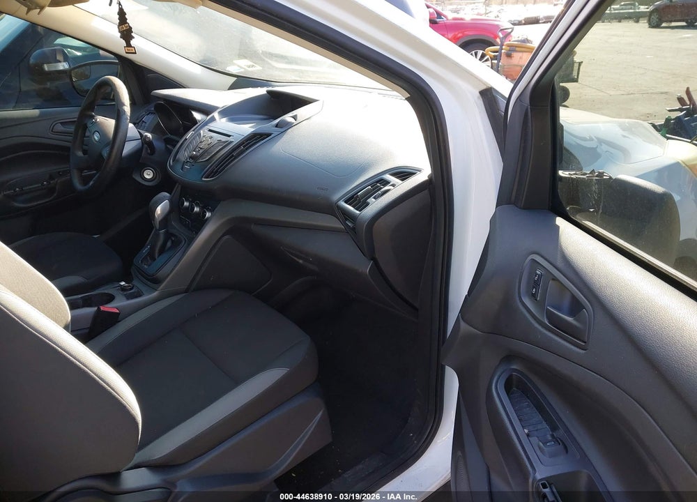 2013 FORD ESCAPE S VIN: 1FMCU0F72DUB57299