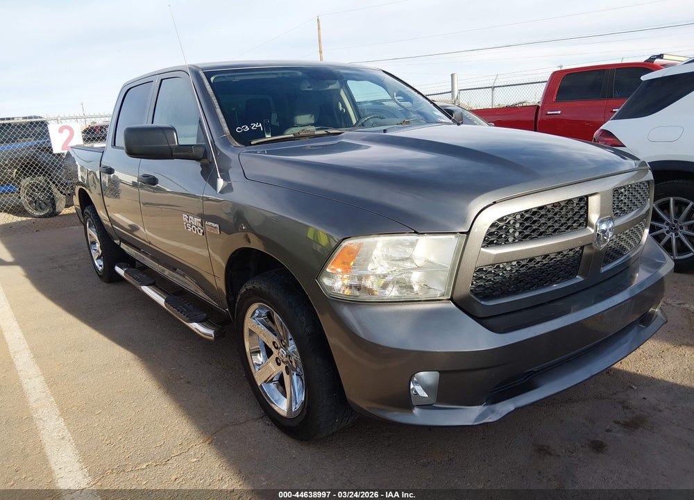 2013 RAM 1500 EXPRESS VIN: 1C6RR6KT7DS556461