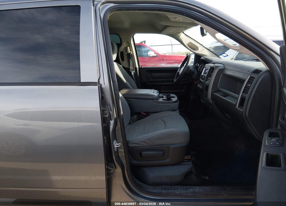 2013 RAM 1500 EXPRESS VIN: 1C6RR6KT7DS556461