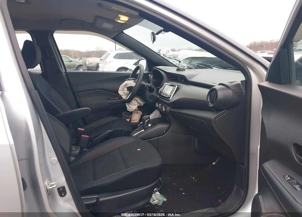 2018 NISSAN KICKS S VIN: 3N1CP5CU6JL542764